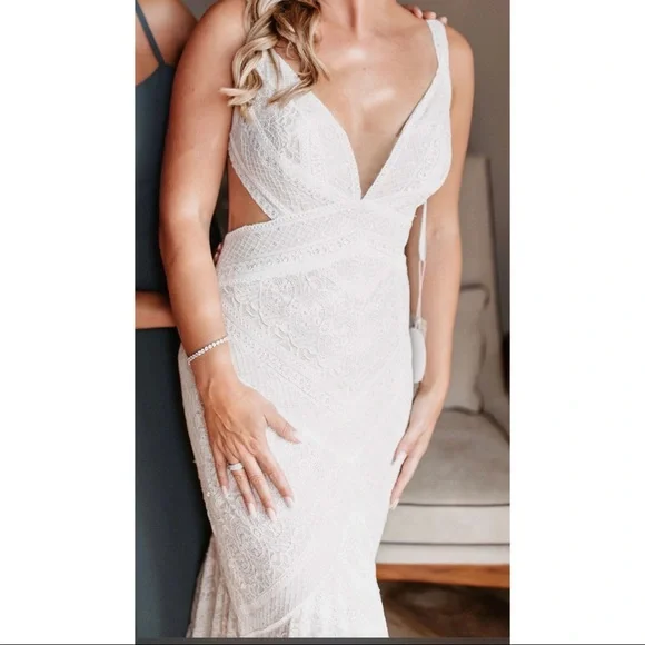 Bohemian beachy wedding dress EXCELLENT condition
